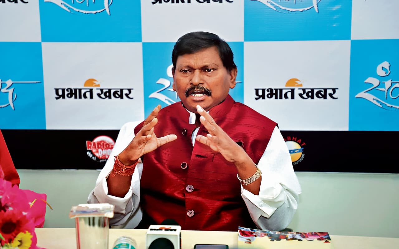 कुड़मी को ST का दर्जा देने की मांग पर बोले केंद्रीय मंत्री अर्जुन मुंडा, केंद्र के पास कोई प्रस्ताव नहीं कुड़मी को ST का दर्जा देने की मांग पर बोले केंद्रीय मंत्री अर्जुन मुंडा, केंद्र के पास कोई प्रस्ताव नहीं