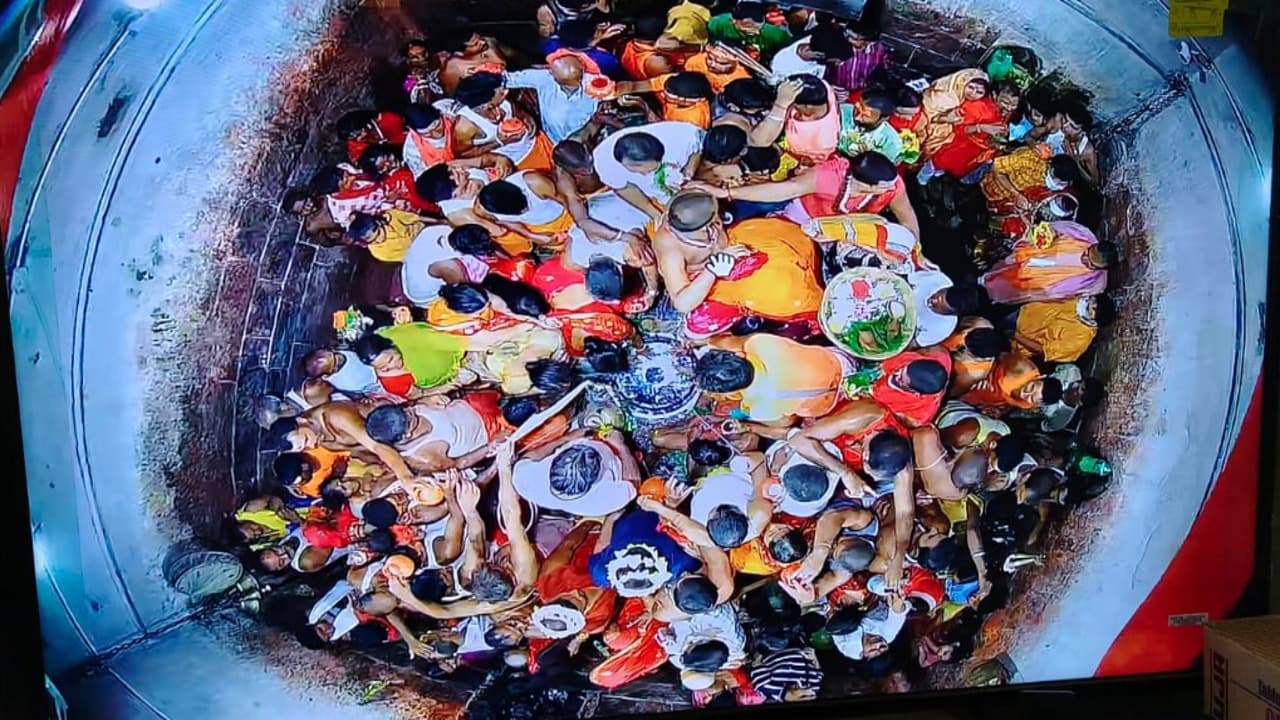 PM मोदी के बाबा मंदिर में पूजा कार्यक्रम का होगा लाइव प्रसारण, गर्भगृह में लगे बेहतर क्वालिटी के कैमरे