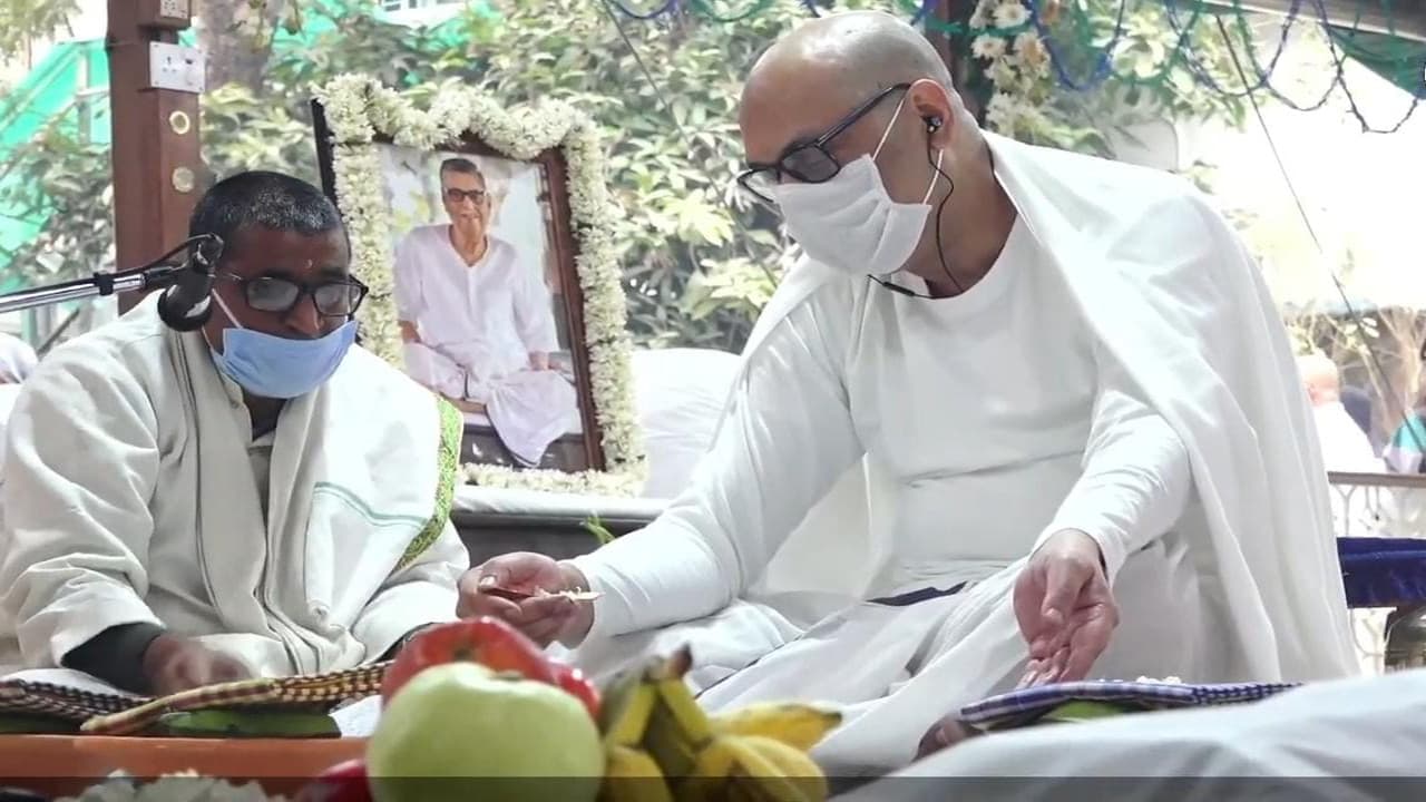 Jharkhand news: सत्संग आश्रम के आचार्य देव बने बबाई दा, आश्रम के आदर्शों को आगे बढ़ाने की मिली जिम्मेवारी