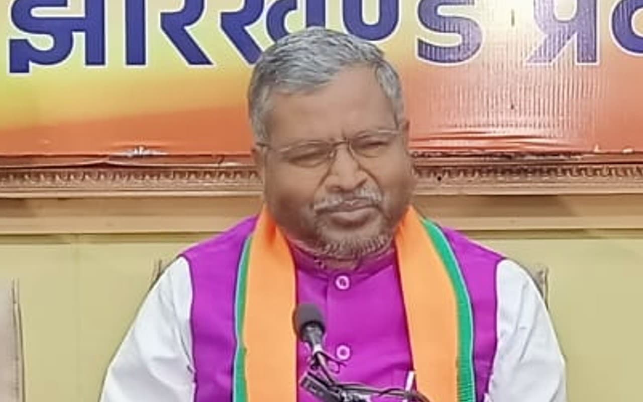 दुर्भाग्य है कि छात्रों को अनिश्चितता का सामना करना पड़ रहा, बाबूलाल मरांडी ने हेमंत सरकार को JPSC और JAC के मुद्दे पर घेरा