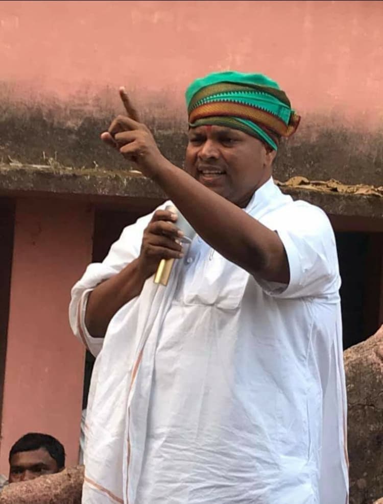 नगवां टोल नाका को हटाने की मांग को लेकर चल रहा अनशन समाप्त, एनएचआइ व राज्य सरकार के बीच हुई वार्ता के बाद हुआ फैसला