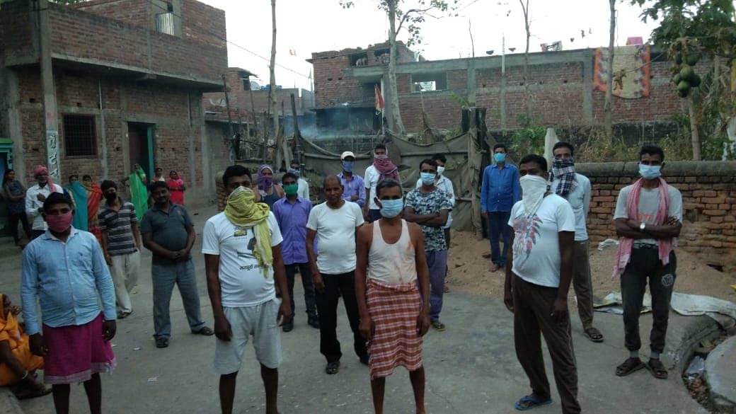 Coronavirus lockdown : लॉकडाउन से राजमिस्त्री व मजदूरों की बढ़ीं मुश्किलें, आजीविका की सता रही चिंता