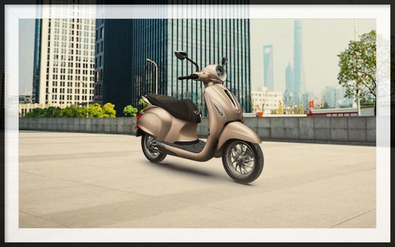 Ola S1 से मुकाबला करेगा Bajaj का सस्ता इलेक्ट्रिक स्कूटर, मिलेंगे ऐसे फीचर्स