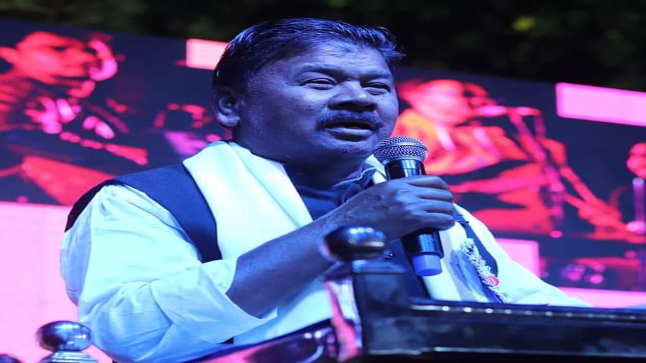 झारखंड के मांडर विधानसभा उपचुनाव की तारीख का ऐलान, 23 जून को वोटिंग और 26 को होगी काउंटिंग झारखंड के मांडर विधानसभा उपचुनाव की तारीख का ऐलान, 23 जून को वोटिंग और 26 को होगी काउंटिंग