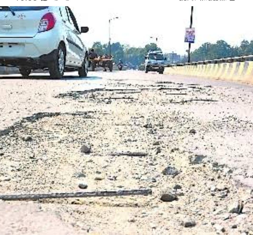 Bareilly News: बरेली की हार्टमैन क्रॉसिंग पर 5 साल बाद भी नहीं बना अंडरपास, हर दिन मुश्किलों से जूझ रहे लोग Bareilly News: बरेली की हार्टमैन क्रॉसिंग पर 5 साल बाद भी नहीं बना अंडरपास, हर दिन मुश्किलों से जूझ रहे लोग