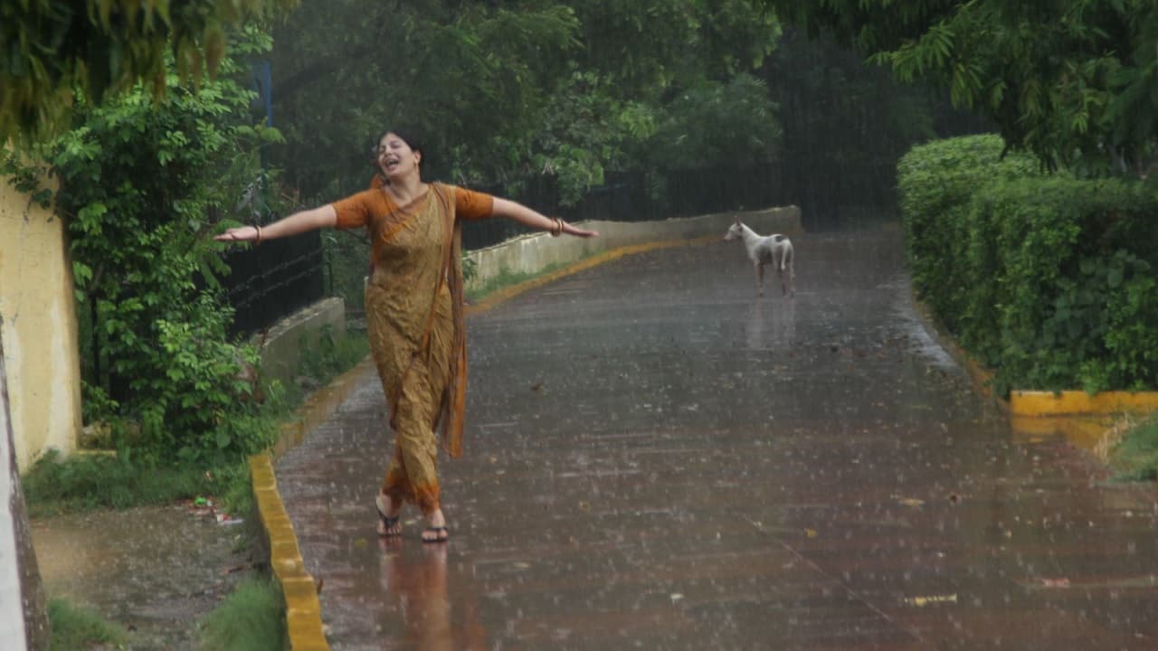 बिहार के इन जिलों में होगी जोरदार बारिश, भागलपुर-बांका समेत 18 जिलों में ठनका गिरने का भी अलर्ट जारी..