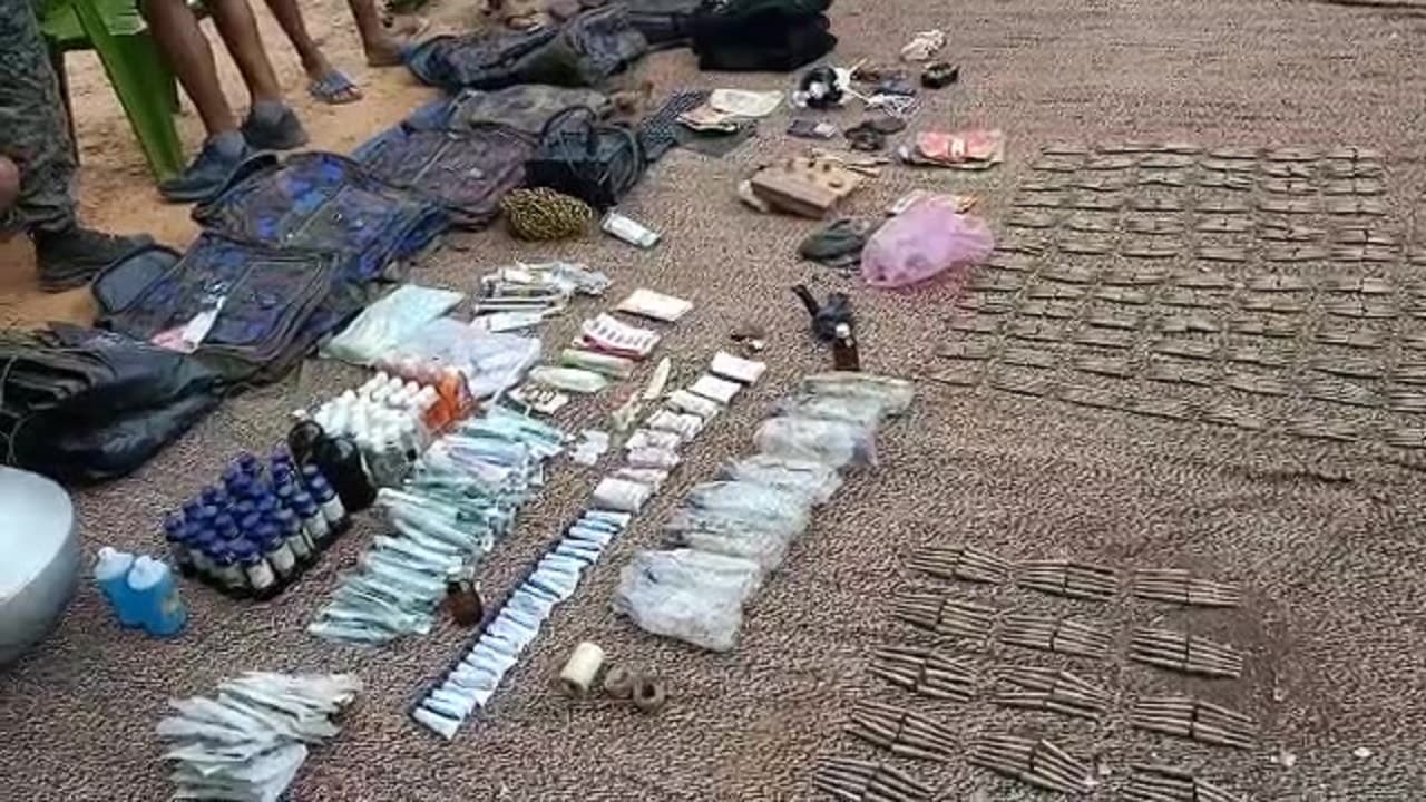 Munger News: सुरक्षाबलों ने नक्सलियों के मंसूबे पर फेरा पानी, विस्फोटक बरामद, पढ़िए क्या थी उनकी योजना