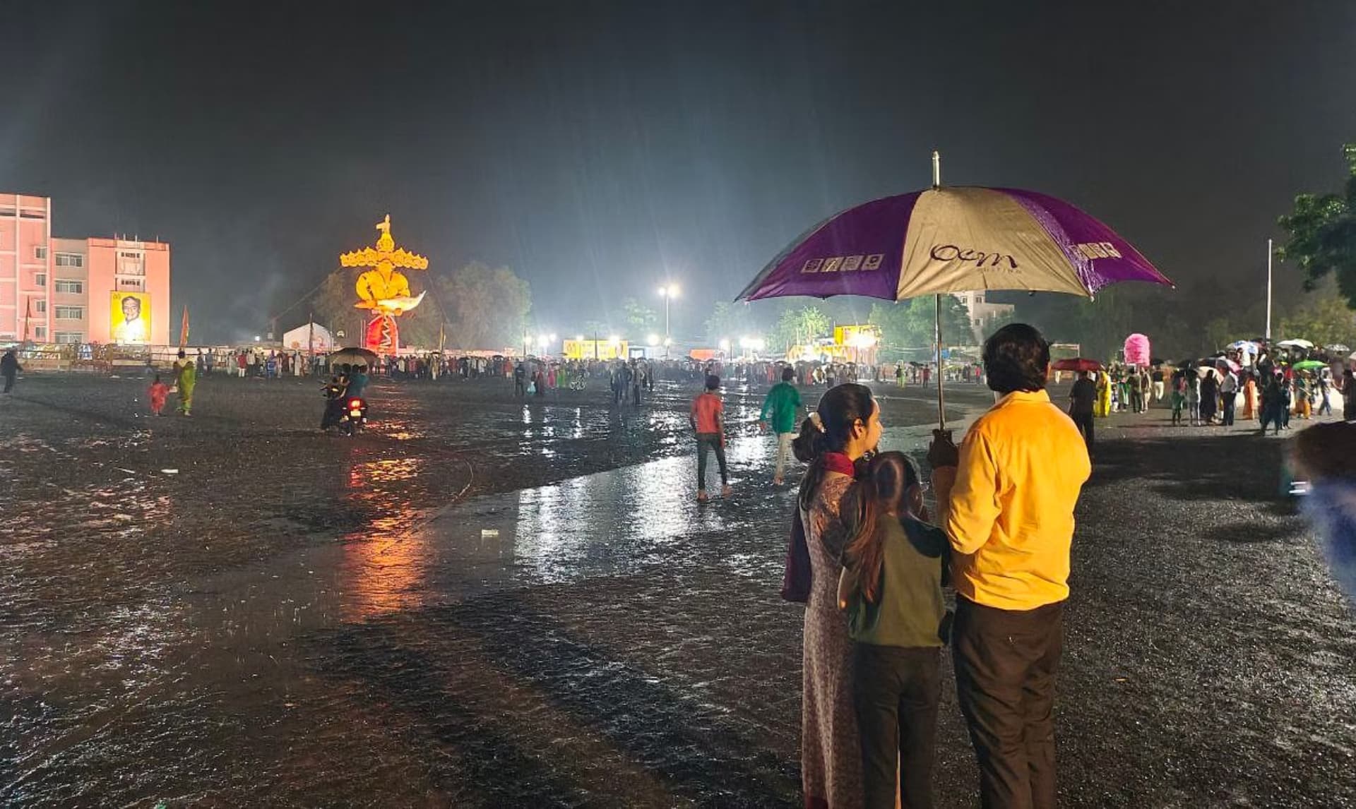 Weather Forecast: दशहरे के दिन झारखंड में बारिश, तबाही मचाएगा तेज चक्रवात! जानें कहां दिखेगा असर