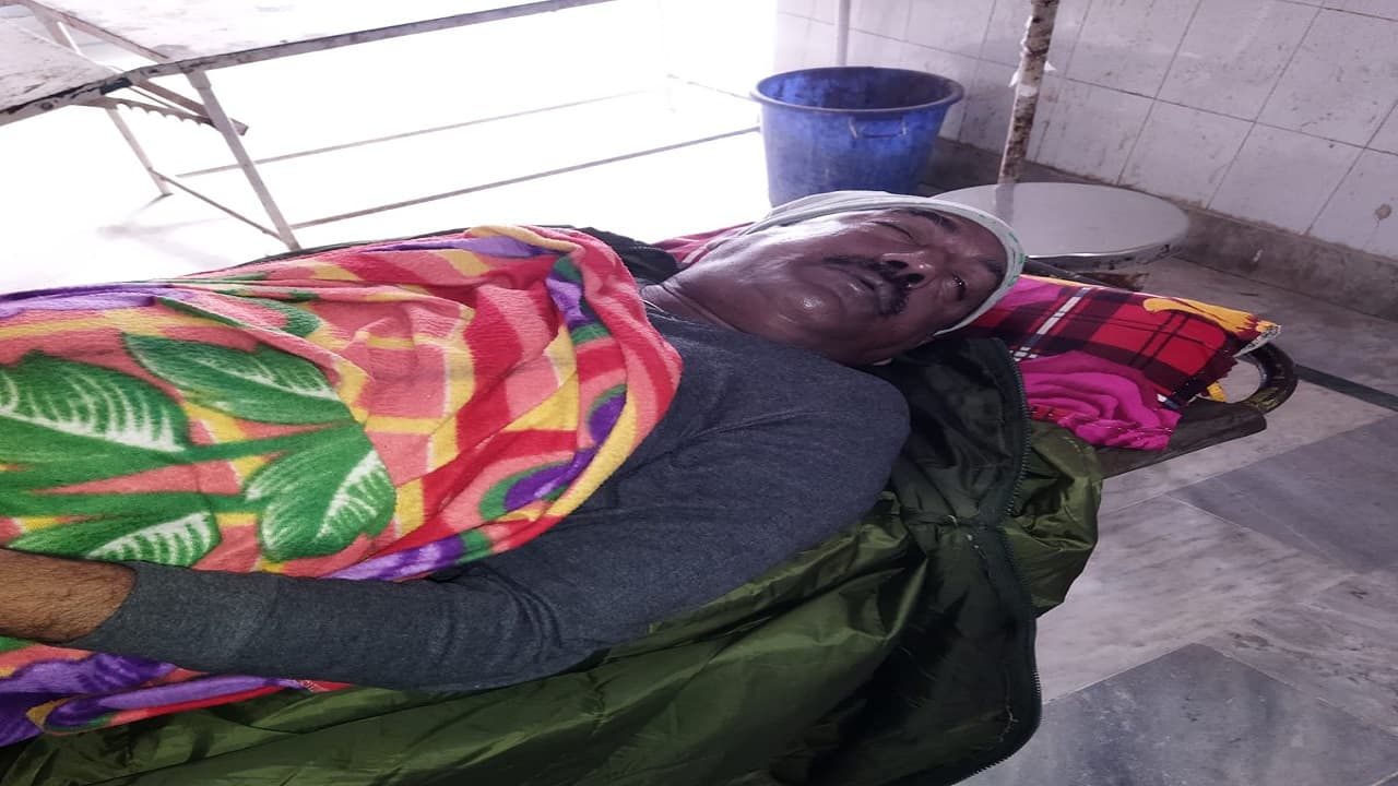 Jharkhand News: राजस्थान के रहने वाले दारोगा भूपेंद्र सिंह यादव की संदेहास्पद मौत, जांच में जुटी पुलिस Jharkhand News: राजस्थान के रहने वाले दारोगा भूपेंद्र सिंह यादव की संदेहास्पद मौत, जांच में जुटी पुलिस