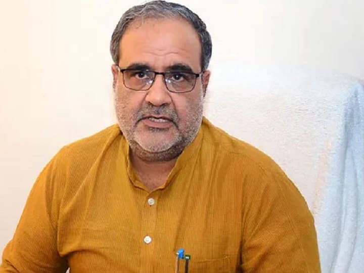 BJP Mahasampark Abhiyan: यूपी में घर-घर जनसंपर्क करेंगे बीजेपी के सांसद, मंत्री, विधायक, टोल फ्री नंबर जारी