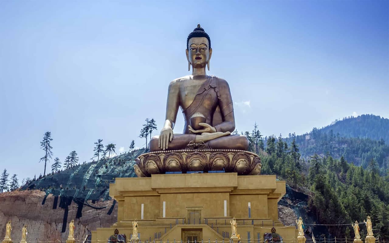 Varanasi Tourist Places: वाराणसी में स्थापित किया जाएगा भगवान बुद्ध को समर्पित एक भूटानी मंदिर