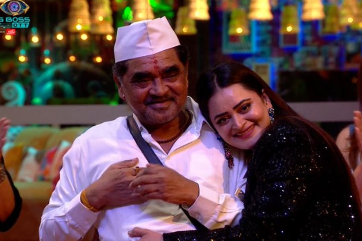 Elvish Yadav-अविनाश सचदेव के बीच हुई जबरदस्त लड़ाई, मनीषा रानी के खिलाफ अभिषेक को भड़काती दिखी जिया शंकर