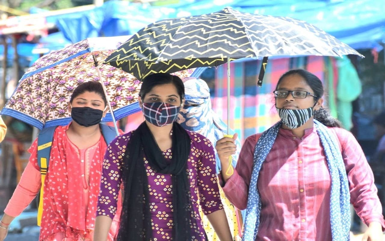 Bihar Weather: बिहार में आज बदलेगा मौसम, पटना में तेज हवा के साथ बूंदाबांदी के आसार, जानें मौसम का अपडेट Bihar Weather: बिहार में आज बदलेगा मौसम, पटना में तेज हवा के साथ बूंदाबांदी के आसार, जानें मौसम का अपडेट