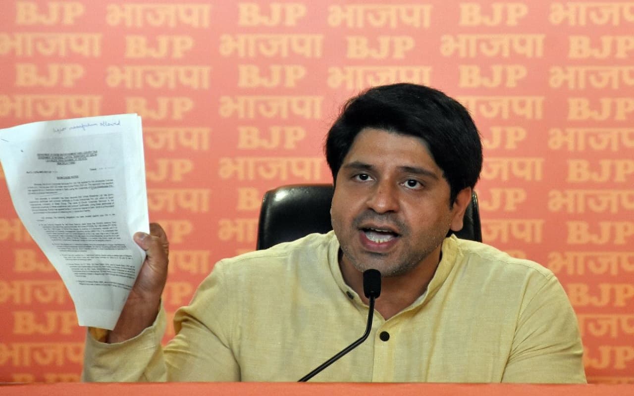 Delhi Liquor Policy Scam: बीजेपी प्रवक्ता शहजाद पुनेवाला ने बताया ‘AAP का पाप’, देखें वीडियो Delhi Liquor Policy Scam: बीजेपी प्रवक्ता शहजाद पुनेवाला ने बताया ‘AAP का पाप’, देखें वीडियो