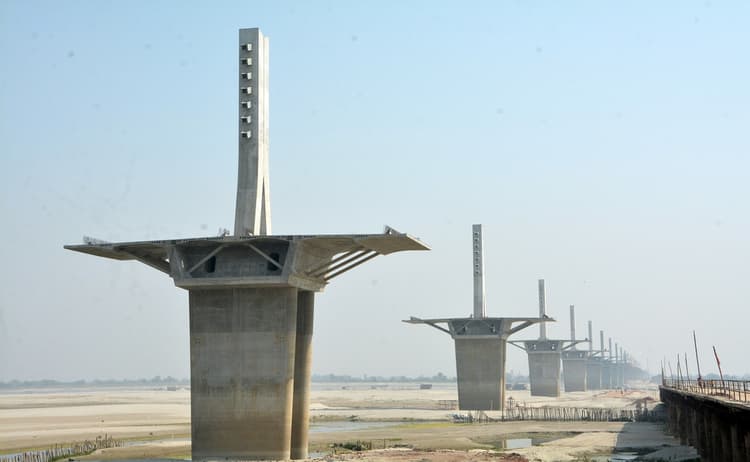 बिहार में गंगा नदी पर बन रहा देश का सबसे लंबा एक्स्ट्रा डोज केबल पुल, 22.76 किलोमीटर है लंबाई