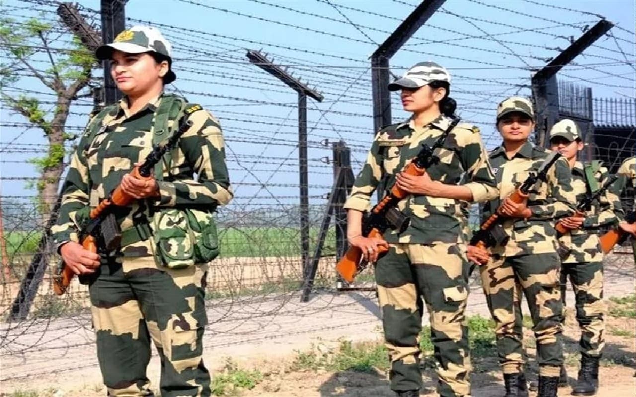 सुंदरवन में पहली बार बीएसएफ की महिला जवानों की तैनाती, मिली फ्लोटिंग बीओपी की कमान