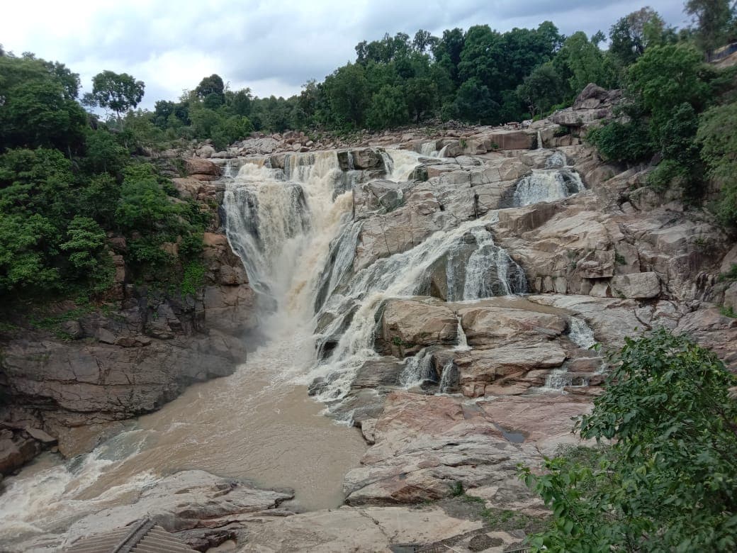 Tourist Places In Jharkhand : Monsoon की बारिश में खिल उठी दशम फॉल की खूबसूरती, देखिए तस्वीरें Tourist Places In Jharkhand : Monsoon की बारिश में खिल उठी दशम फॉल की खूबसूरती, देखिए तस्वीरें