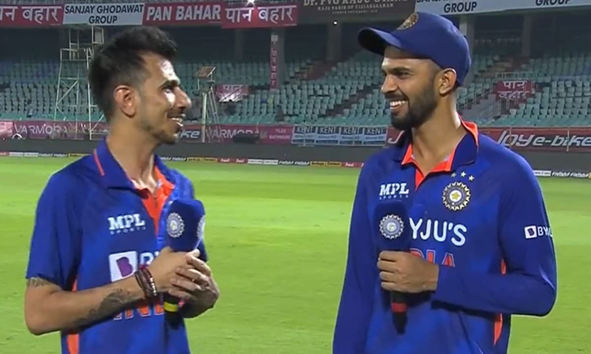 IND vs SA T20: रुतुराज गायकवाड़ ने युजवेंद्र चहल के दुबलेपन का उड़ाया मजाक, BCCI ने शेयर किया VIDEO IND vs SA T20: रुतुराज गायकवाड़ ने युजवेंद्र चहल के दुबलेपन का उड़ाया मजाक, BCCI ने शेयर किया VIDEO