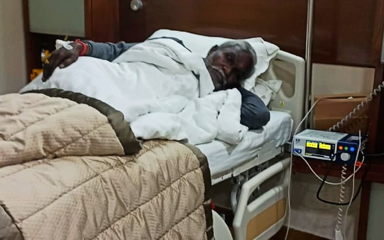 झारखंड के मंत्री चंपई सोरेन को किया गया एयरलिफ्ट, चेन्नई के अपोलो अस्पताल में हुए भर्ती