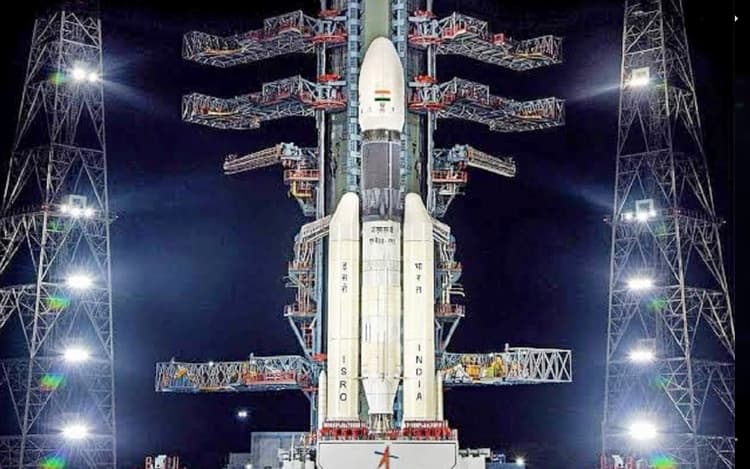 Chandrayaan-3: चंद्रयान-3 हुआ लॉन्च, बॉलीवुड सेलेब्स बोले- ऐतिहासिक पल