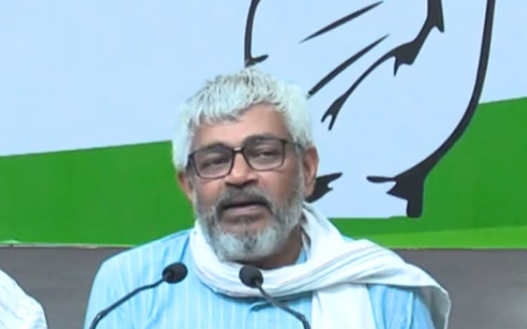 छत्तीसगढ़ : ईडी ने मेरे घर में ‘डकैती’ की, रेड पर बोले सीएम भूपेश बघेल के राजनीतिक सलाहकार विनोद वर्मा