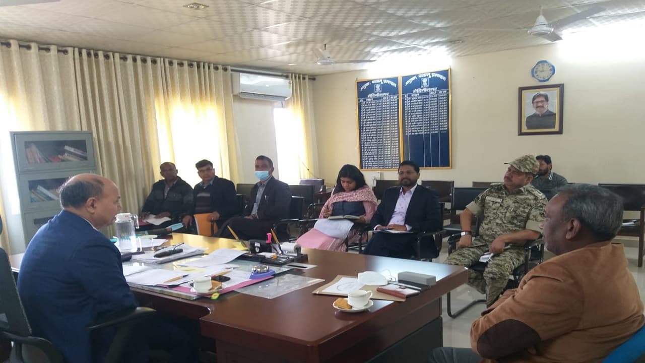 Jharkhand News: प्रमंडल स्तरीय आपके अधिकार-आपकी सरकार आपके द्वार कार्यक्रम में शामिल होंगे सीएम हेमंत सोरेन Jharkhand News: प्रमंडल स्तरीय आपके अधिकार-आपकी सरकार आपके द्वार कार्यक्रम में शामिल होंगे सीएम हेमंत सोरेन