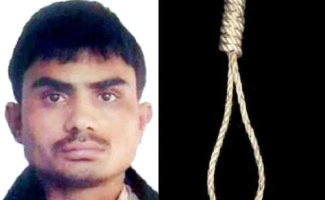 निर्भया कांड : फांसी के पहले दोषी अक्षय ठाकुर था परेशान, रात में खाने की जगह पी केवल चाय निर्भया कांड : फांसी के पहले दोषी अक्षय ठाकुर था परेशान, रात में खाने की जगह पी केवल चाय