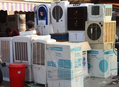 पारा पहुंचा 40 के पार, इलेक्ट्रॉनिक उपकरणों की बढ़ी मांग