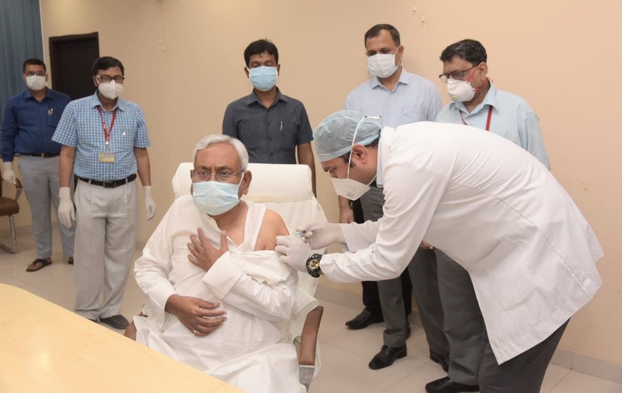 बिहार में बेकाबू कोरोना, क्या लगेगा लॉकडाउन? सीएम नीतीश बोले- सर्वदलीय बैठक के बाद फैसला बिहार में बेकाबू कोरोना, क्या लगेगा लॉकडाउन? सीएम नीतीश बोले- सर्वदलीय बैठक के बाद फैसला