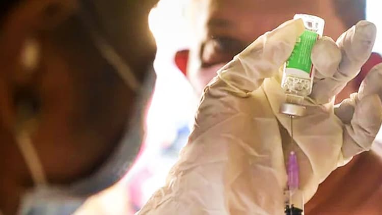 कोवैक्सीन की बूस्टर खुराक हुई सस्ती, अब ओपेन मार्केट में सिर्फ इतने रुपये में मिलेगी बेहद कारगर वैक्सीन