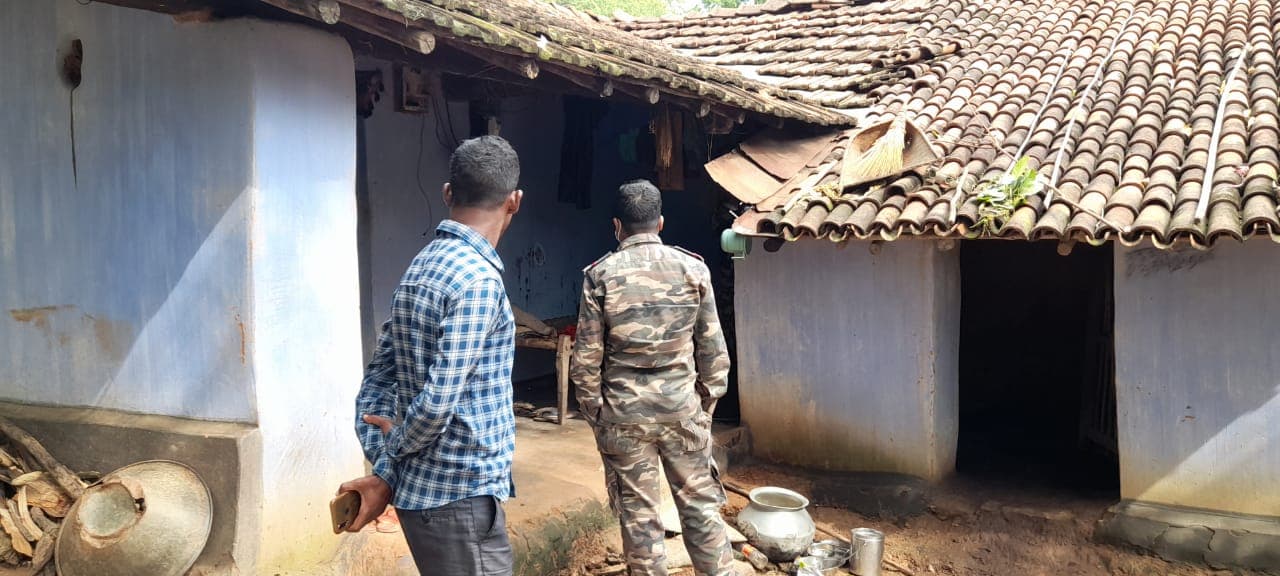 झारखंड : छह साल के बच्चे सहित एक ही परिवार के चार की हत्या, इलाके में दहशत का माहौल