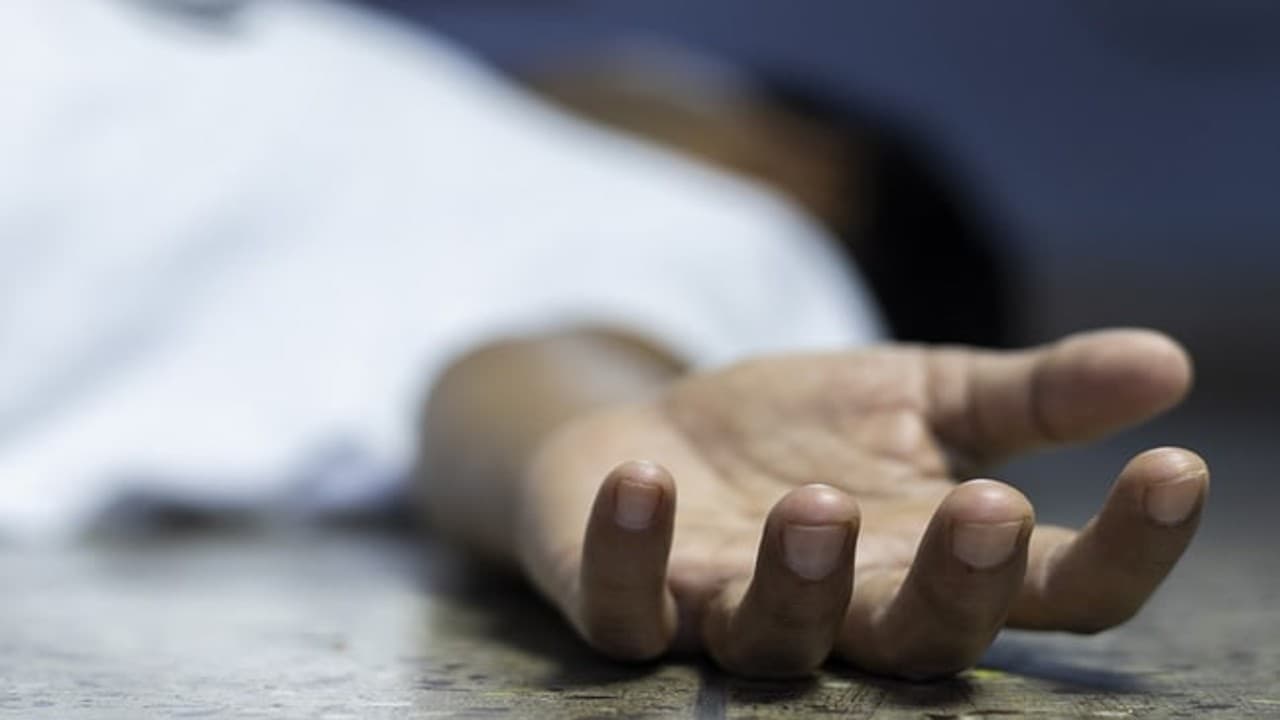 मोतिहारी में दुष्कर्म के आरोपी का खेत में मिला शव, हाल ही में जमानत पर हुआ था रिहा