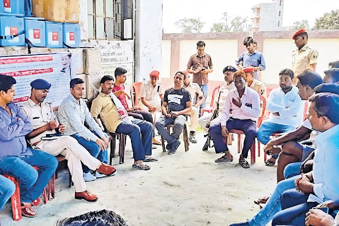 मुजफ्फरपुर के पीएचसी में नवजात बदलने का आरोप, जन्म के समय पुत्र व बाद में बताया पुत्री