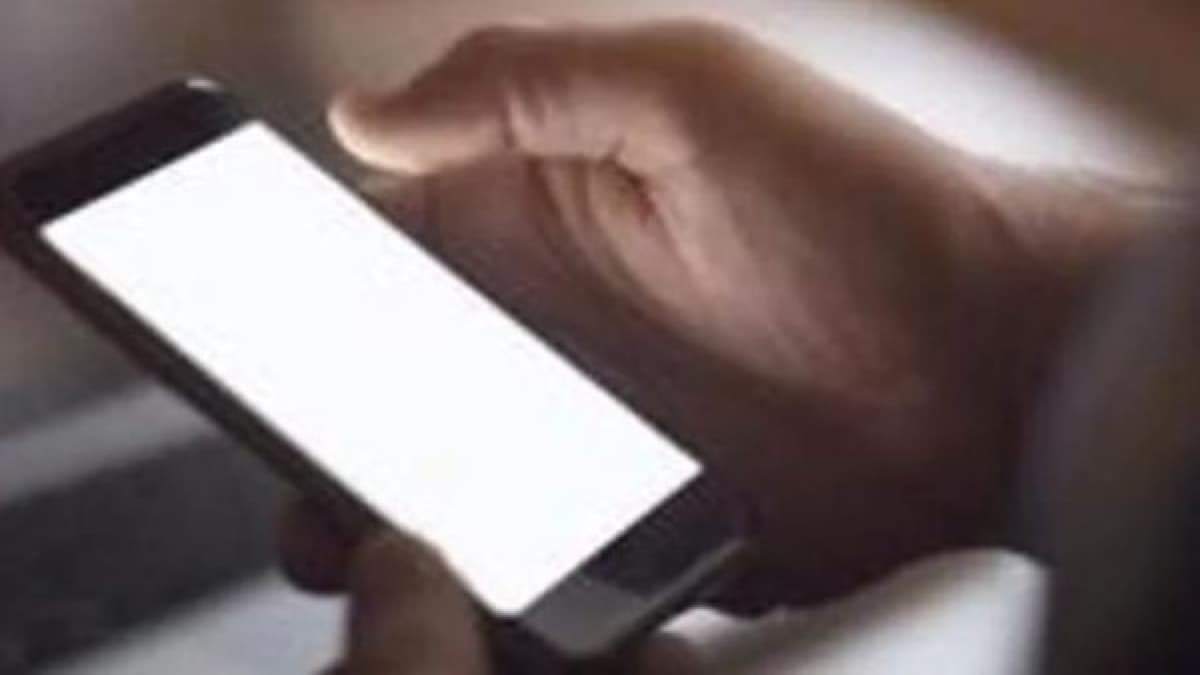 UP Crime News: गोंडा में शिक्षक ले रहा था ऑनलाइन क्लास, हत्यारों का गुनाह हो गया रिकॉर्ड…जाने क्या है मामला UP Crime News: गोंडा में शिक्षक ले रहा था ऑनलाइन क्लास, हत्यारों का गुनाह हो गया रिकॉर्ड…जाने क्या है मामला