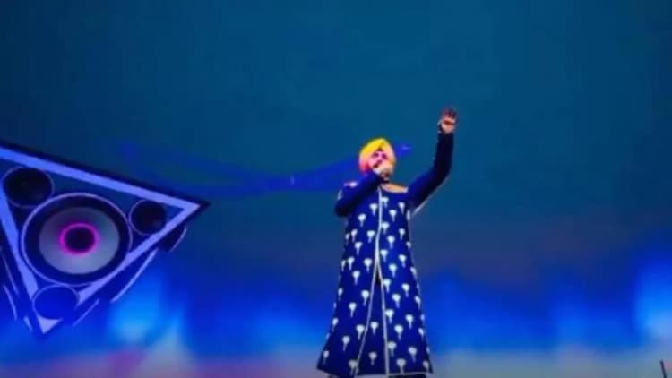 Metaverse में परफॉर्म करके Daler Mehndi ने रचा इतिहास, बने ऐसा करनेवाले पहले भारतीय गायक