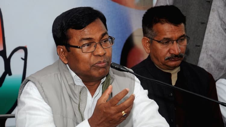 25 को 13 दिवसीय दौरे पर आयेंगे प्रदेश कांग्रेस प्रभारी भक्तचरण, इन जिलों का करेंगे भ्रमण