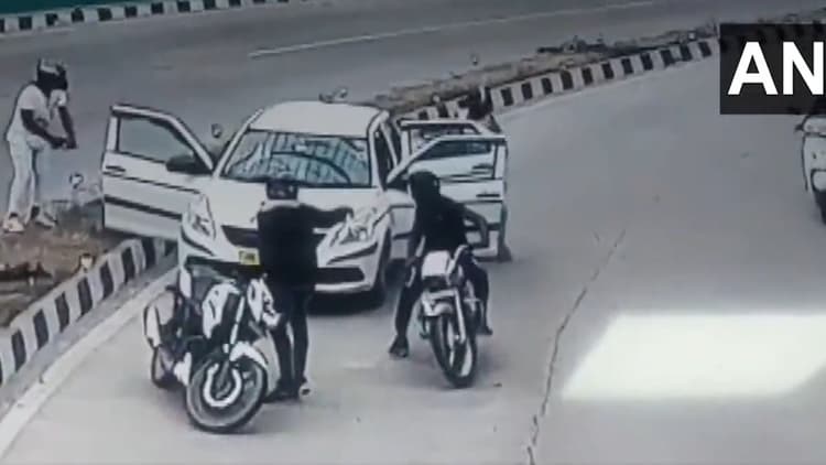 दिल्ली : प्रगति मैदान लूट मामले में 7 लोग गिरफ्तार, सट्टेबाजी में गंवाया पैसा तो बनायी लूट की योजना