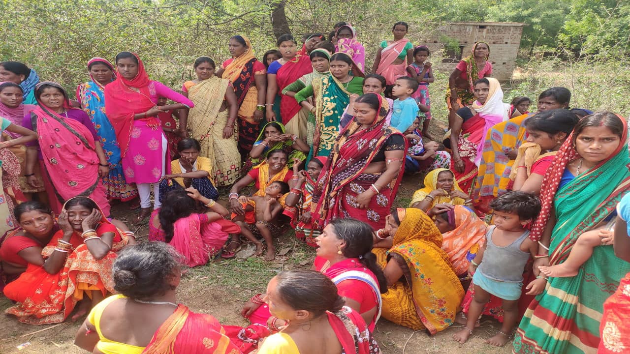 Jharkhand news: इधर बेटी की डोली उठी, उधर पिता की अर्थी, देवघर के मधुपुर में सड़क हादसे में गई जान