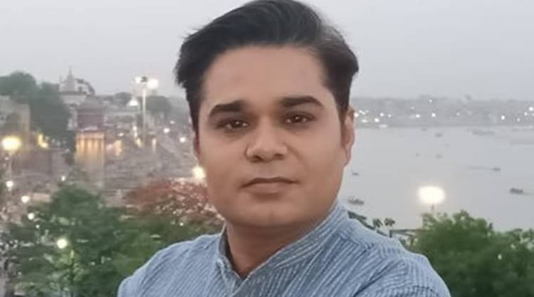 उच्चतम न्यायालय ने सूफी संत मामले में पत्रकार अमीश देवगन को दी राहत की अवधि बढ़ाई