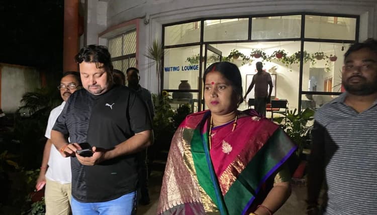 धनबाद : बलियापुर रोड में जमीन को लेकर सिंह मैंसन-रघुकुल में बढ़ी टेंशन