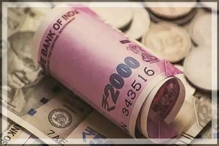 Dollar vs Rupee : रुपया 17 पैसे की तेजी के साथ 82.65 प्रति डॉलर पर