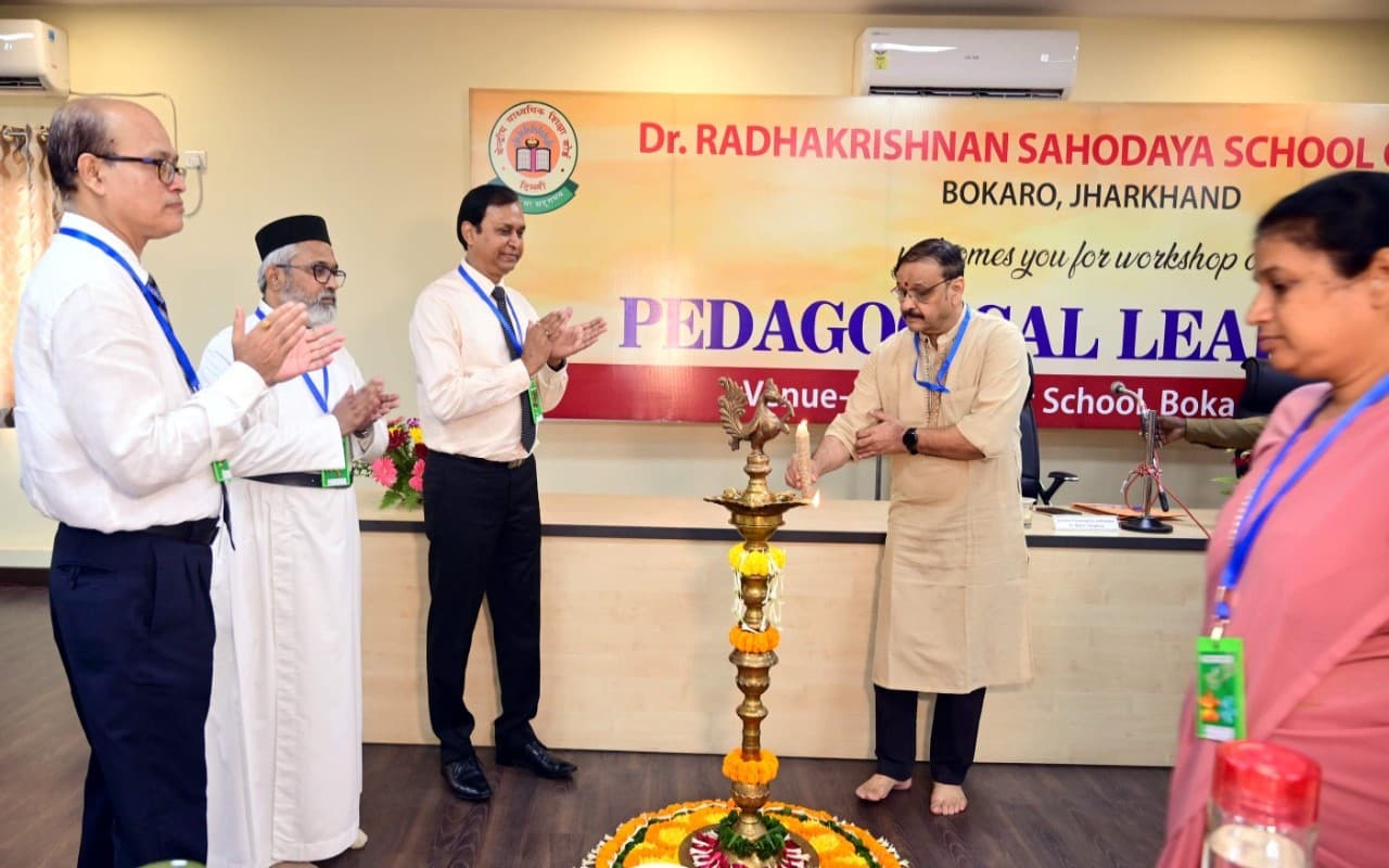 DPS बोकारो में दो-दिवसीय प्रशिक्षण कार्यक्रम शुरू, जानें प्राचार्य शेलत ने क्या कहा