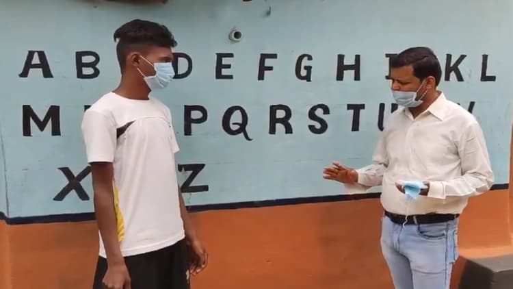 दुमका के एक स्कूल को स्वच्छता के सभी कैटेगरी में मिला 5 स्टार रेटिंग, डॉ सपन के कार्यों की फिर हुई चर्चा