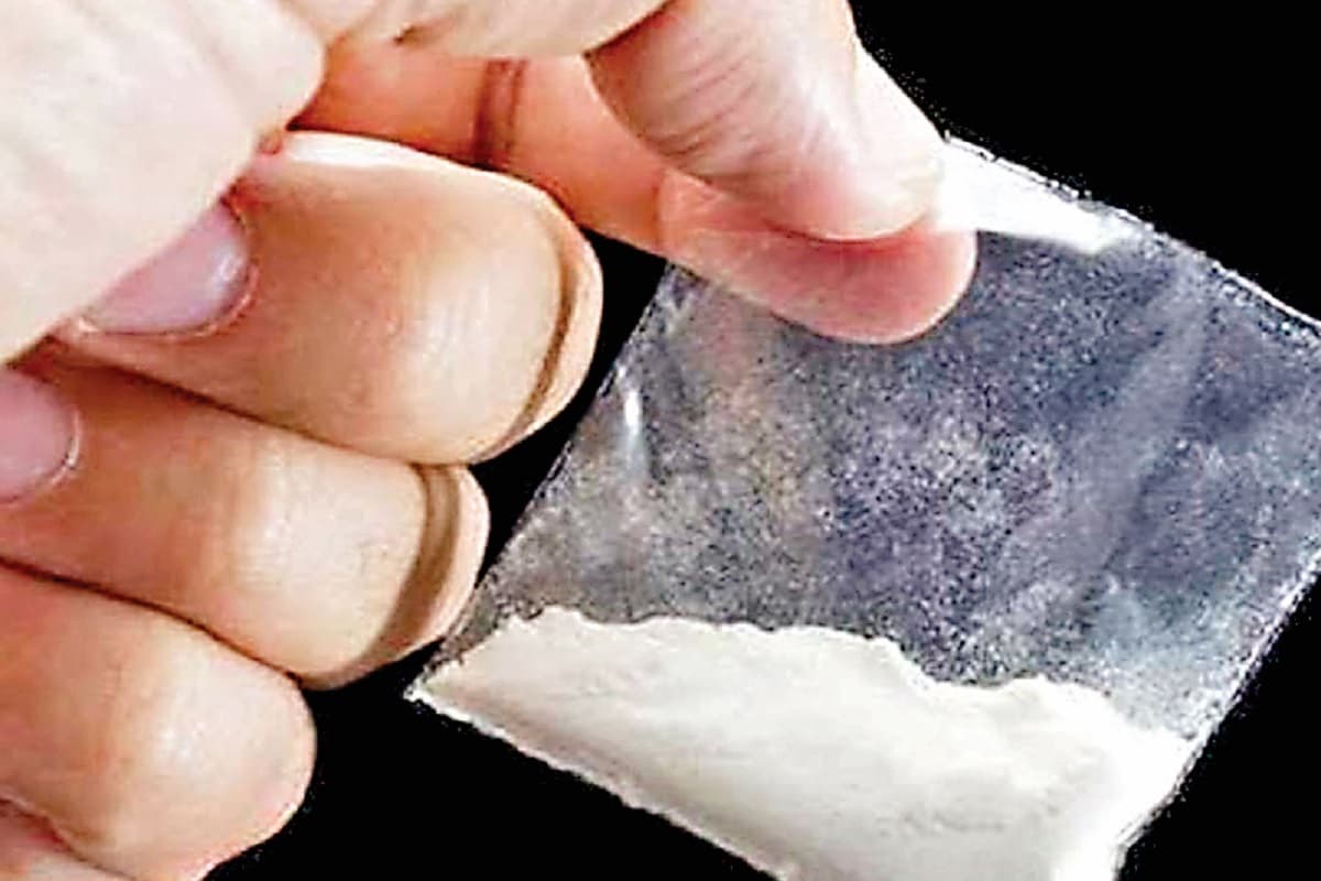 Bihar News: स्मैक का सेंटर प्वाइंट बना पूर्णिया का यह इलाका, नये रूट से बंगाल और नेपाल के तस्कर भेज रहे खेप...