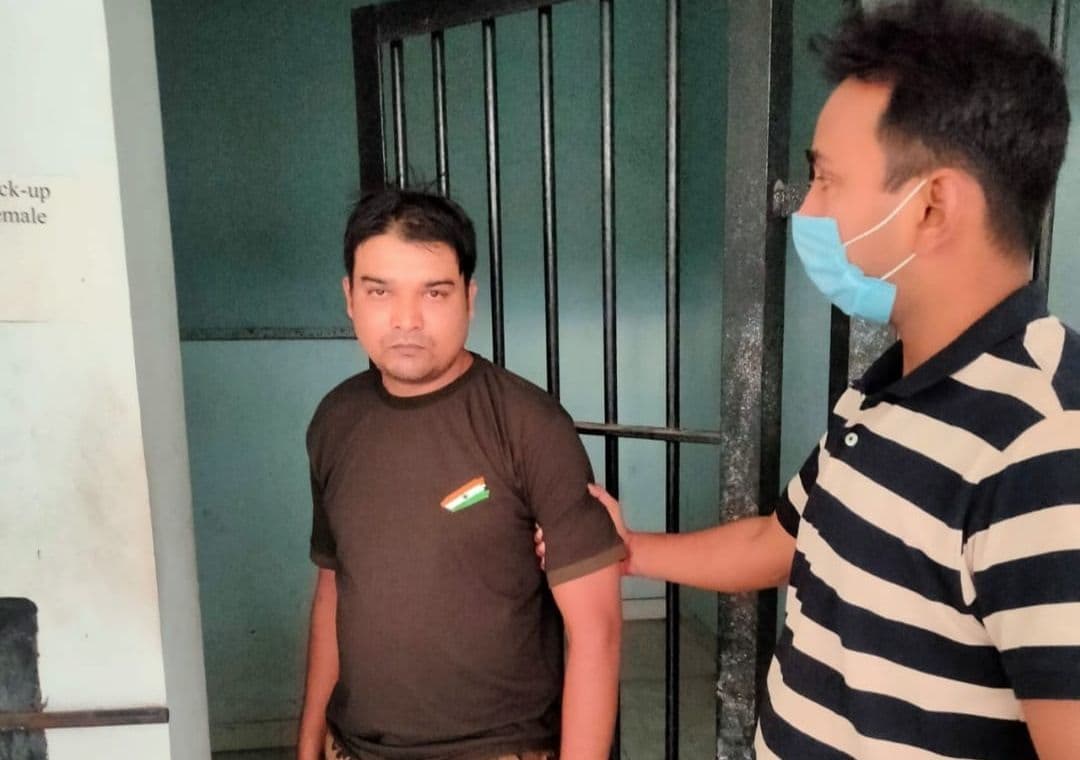 जमशेदपुर में पत्नी समेत दो बेटी और ट्यूशन टीचर का हत्यारा दीपक धनबाद से गिरफ्तार