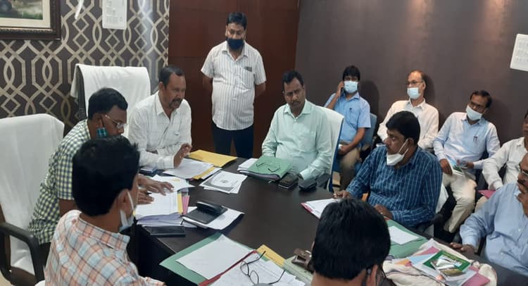 वर्षों से लंबित लोहरदगा-किस्को- रिचुघुटा पथ निर्माण पर झारखंड विधानसभा की प्राक्कलन समिति ने जतायी नाराजगी