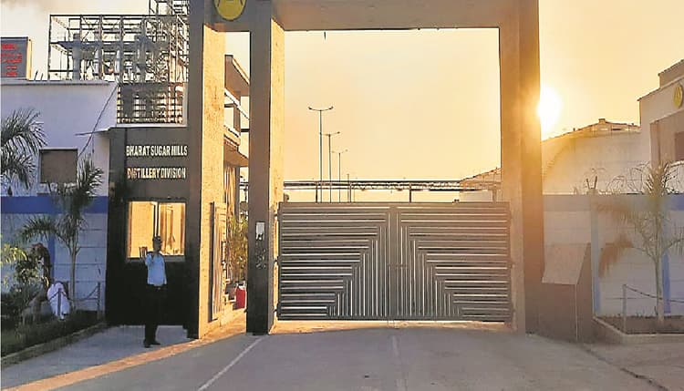 गोपालगंज के सिधवलिया में इथेनॉल फैक्ट्री बनकर तैयार, प्रतिदिन 75 लीटर होगा उत्पादन, सीएम करेंगे उद्घाटन