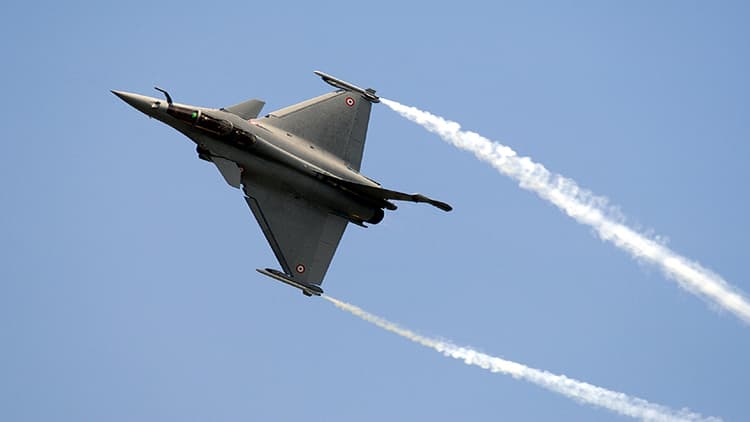 Rafale : इस खतरनाक मिसाइल से लैस है राफेल जिसका PAK-चीन के पास नहीं है कोई काट