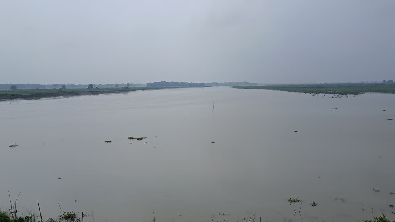 Bihar Flood: गंगा व कोसी नदी में उफान, कटिहार में महानंदा मचा सकती है तबाही, जानें अन्य जिलों का हाल..