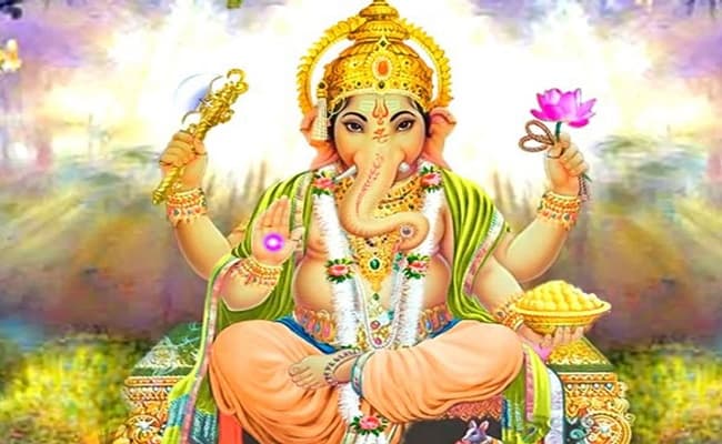 Ganesh Chaturthi 2020 Murti Sthapana Vidhi: गणेश मूर्ति स्थापना के समय इन बातों का रखें ध्यान, जानें शुभ मुहूर्त, पूजा विधि और पूजन सामग्री…